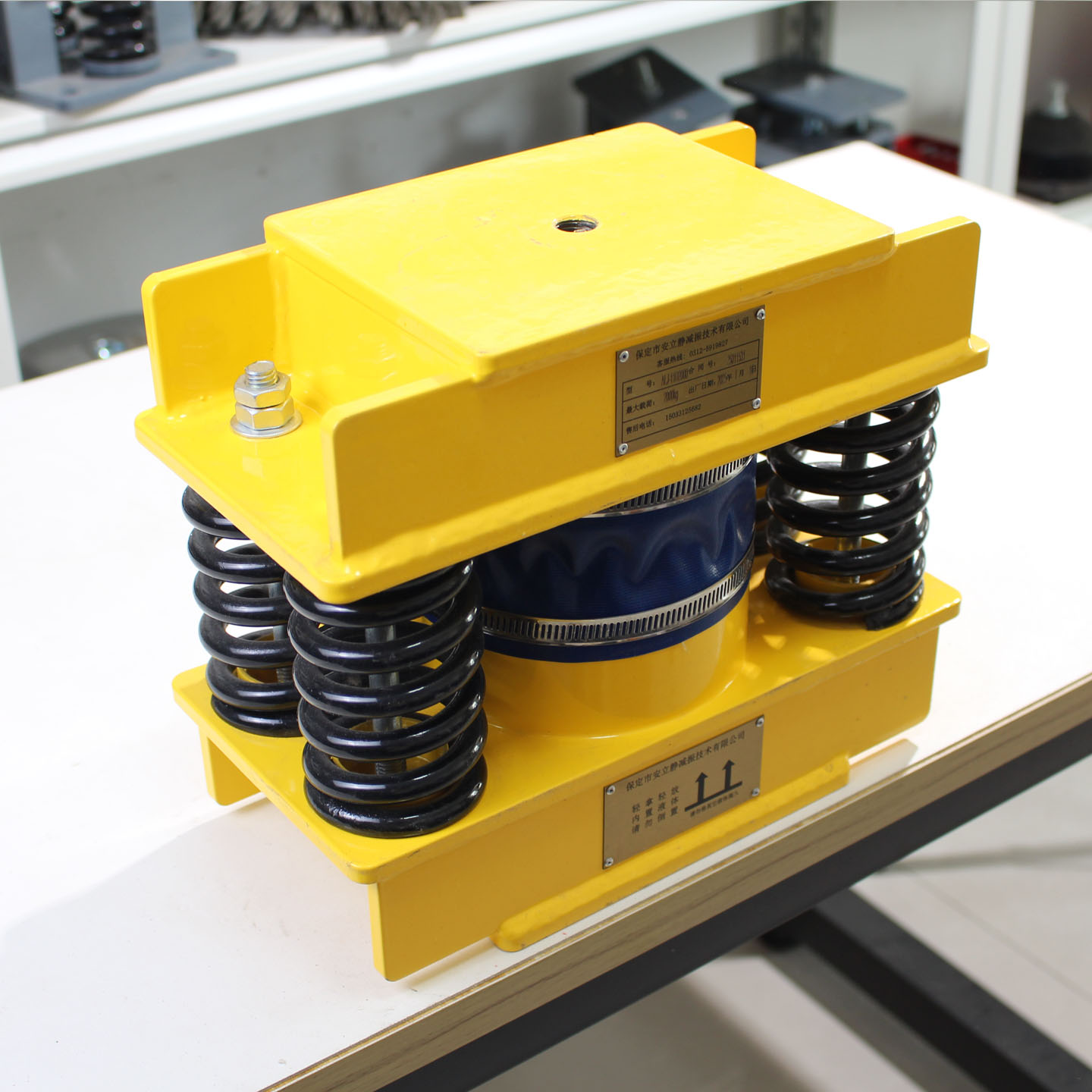 定制固态阻尼弹簧减震器破碎机、振动筛、精编机、硫化床纺织设备专用 